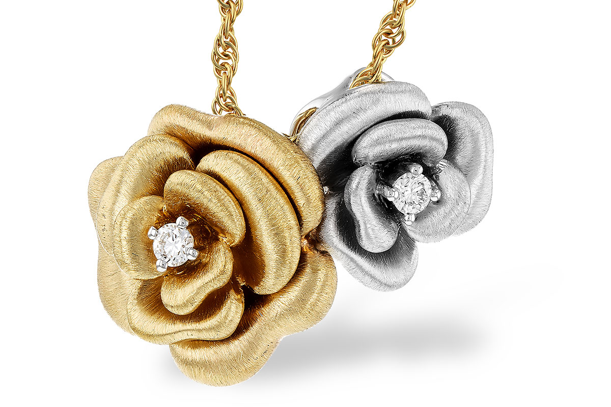 A276-09969: NECKLACE .06 TW