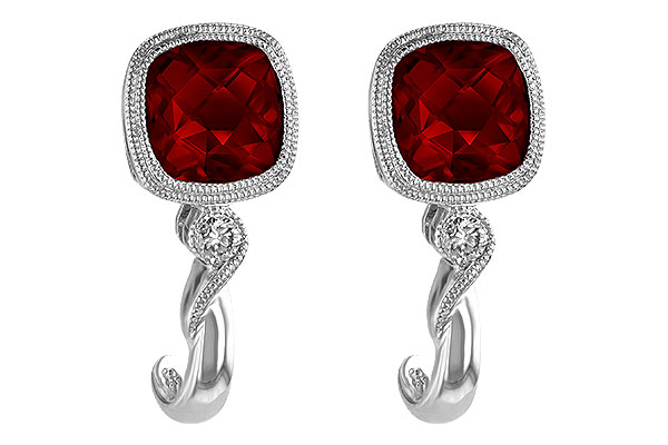 B184-35441: EARRINGS 2.36 GARNET 2.40 TGW