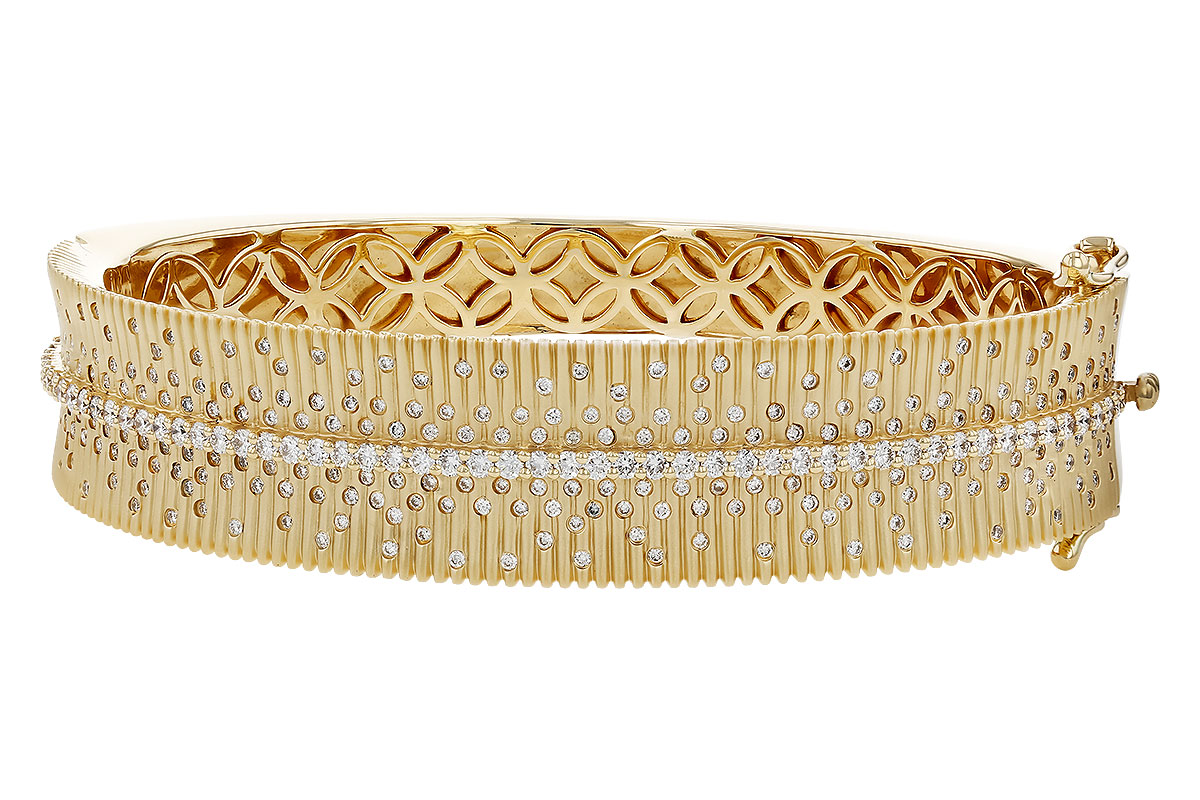 B275-20832: BRACELET 1.96 TW (60X50MM)