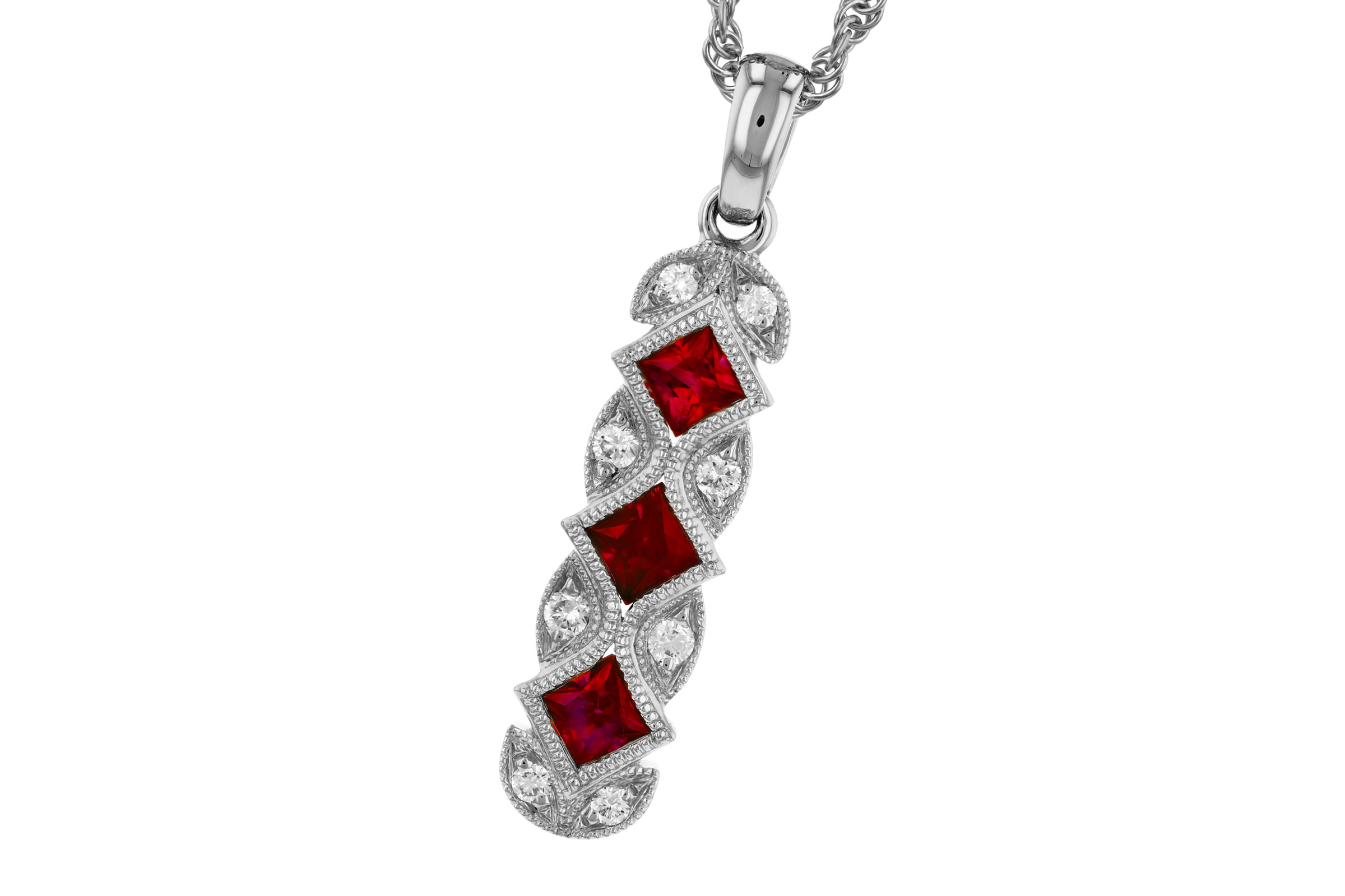 B276-10859: NECKLACE .55 TW RUBY .64 TGW