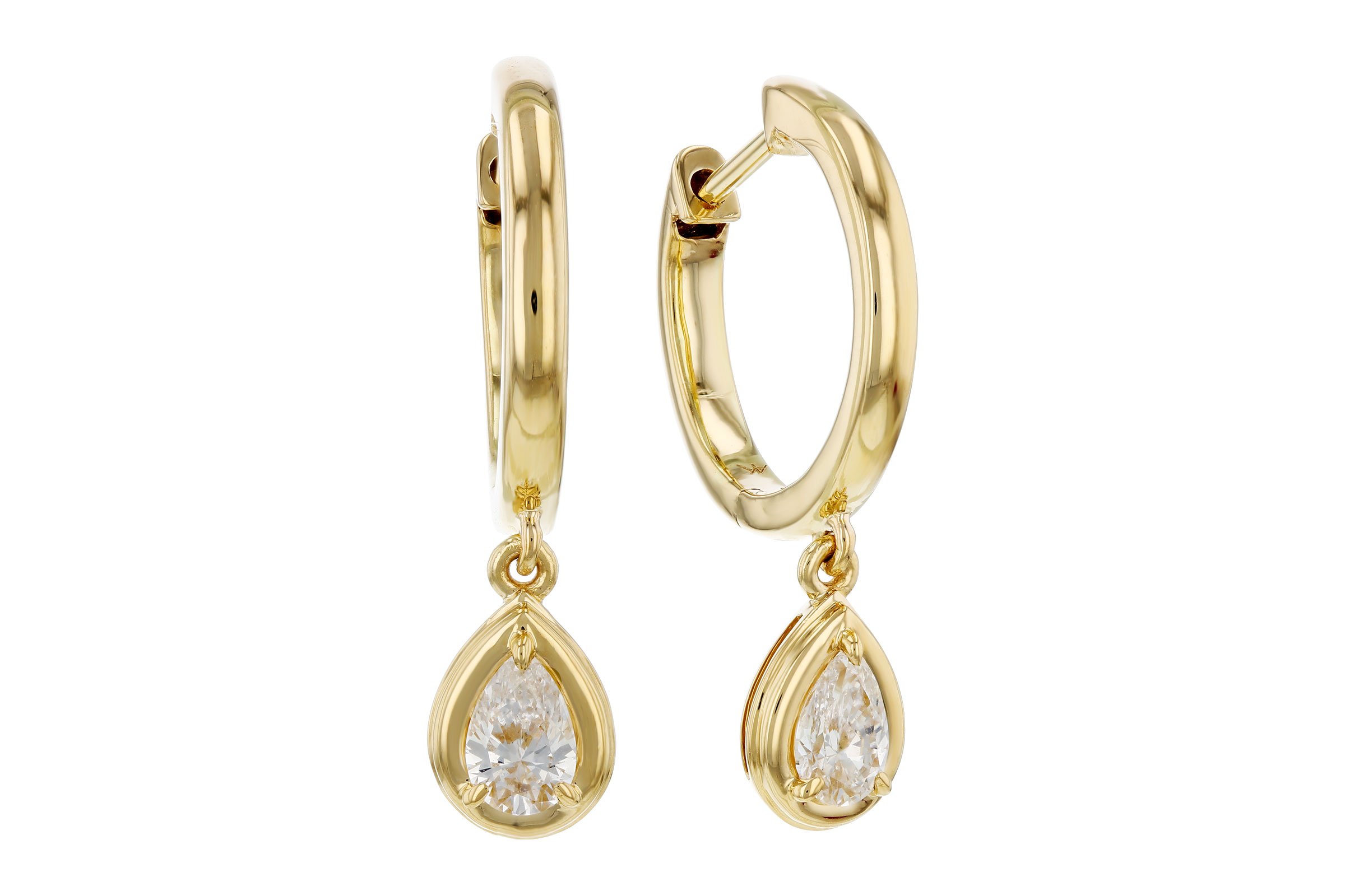 F276-12650: EARRINGS .42 TW PEAR SHAPE DIAS
