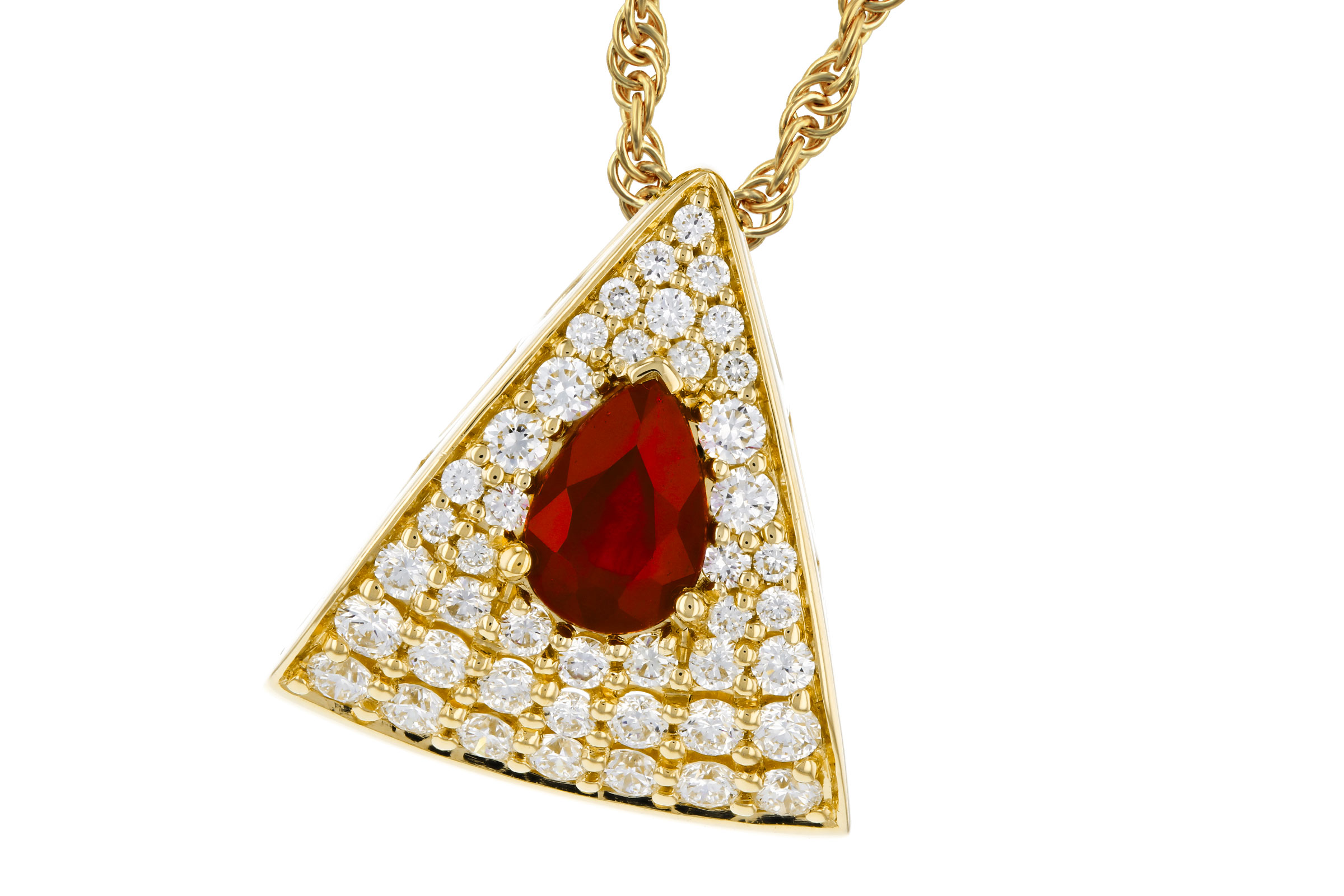 G276-11804: NECKLACE .46 RUBY .80 TGW (6x4MM RU)