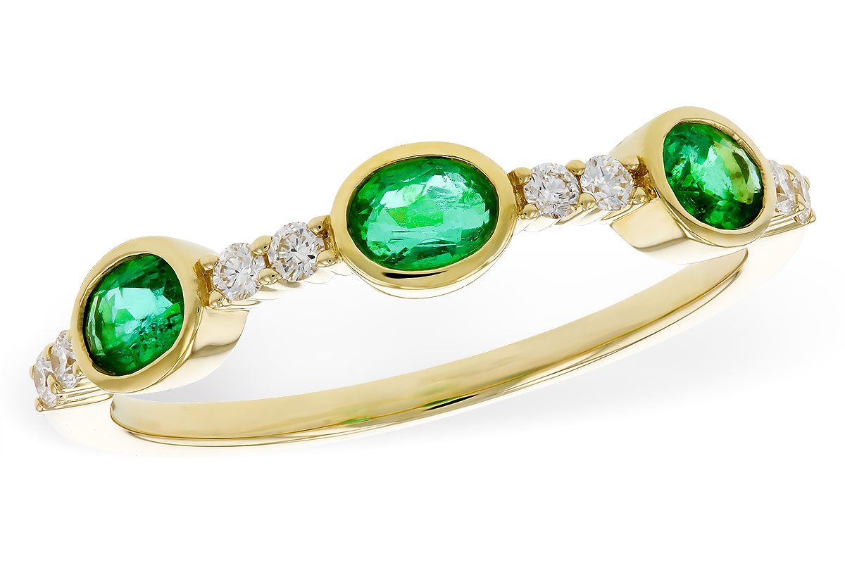 L275-27186: LDS WEDDING RG .46 TW EMERALD .58 TGW