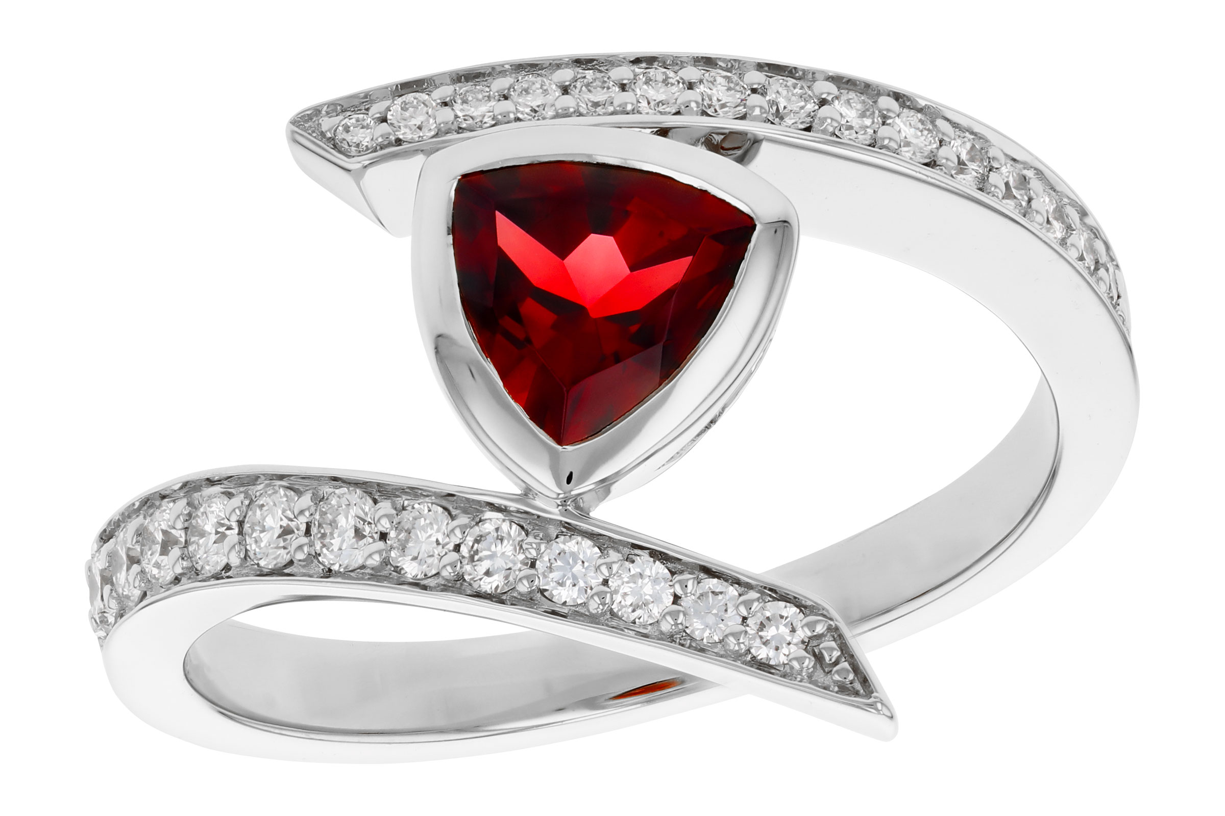 L276-12686: LDS RG .84 GARNET 1.08 TGW (6MM GAR)